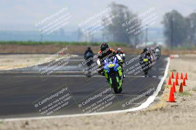 media/Jun-07-2025-TrackDaz (Sat) [[4413525952]]/B Group/220pm (Turn 9)/